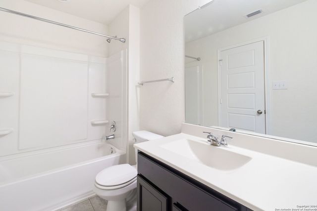 2634 Lake Horizon, San Antonio, TX 78244