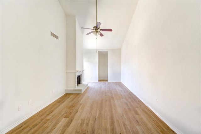 6401 Deihl Road 505, Houston, TX 77092