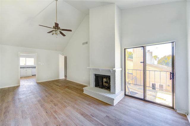 6401 Deihl Road 505, Houston, TX 77092