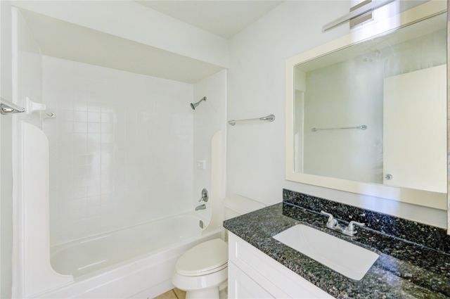 6401 Deihl Road 505, Houston, TX 77092