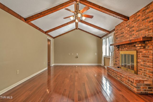 2704 Suffolk Street, Kingsport, TN 37660