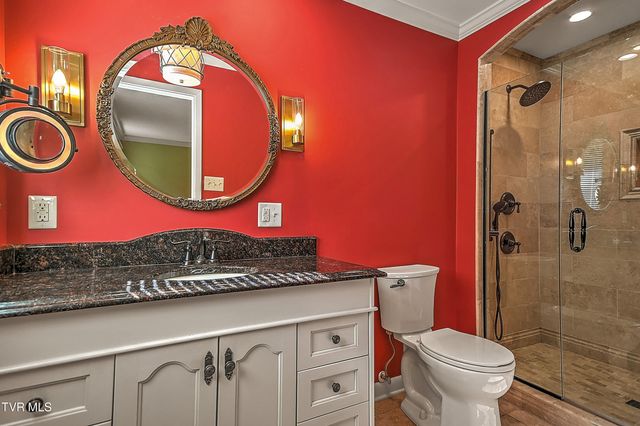 2704 Suffolk Street, Kingsport, TN 37660