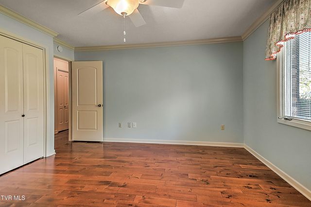 2704 Suffolk Street, Kingsport, TN 37660