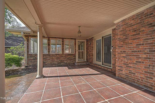 2704 Suffolk Street, Kingsport, TN 37660