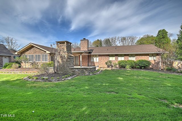 2704 Suffolk Street, Kingsport, TN 37660