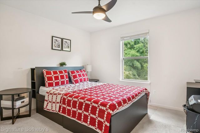 2624 Trillium Hills Drive, Commerce Charter Township, MI 48382