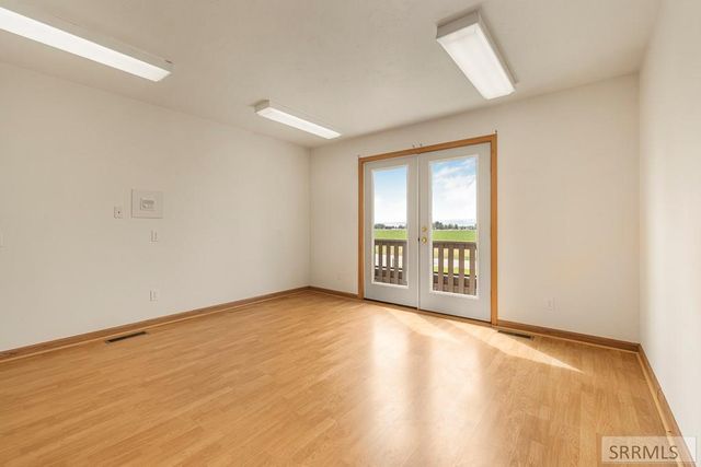 144 E 400 N, Blackfoot, ID 83221