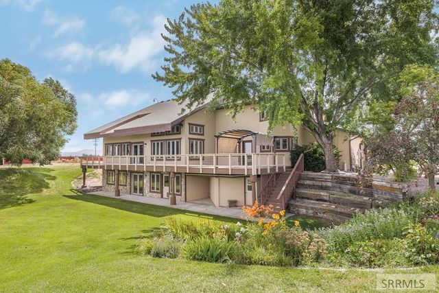 144 E 400 N, Blackfoot, ID 83221