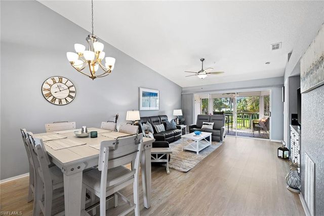 9022 Michael CIR # 4, Naples, FL 34113