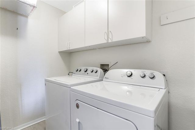 9022 Michael CIR # 4, Naples, FL 34113