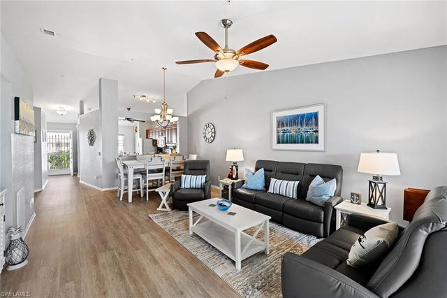 9022 Michael CIR # 4, Naples, FL 34113