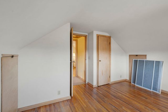 76 Mcleod Avenue NE, Hutchinson, MN 55350