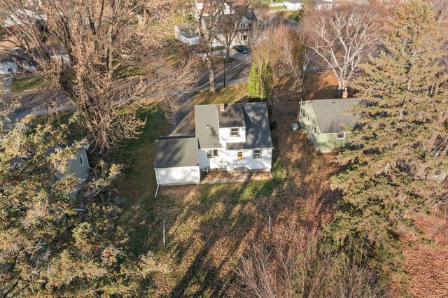 76 Mcleod Avenue NE, Hutchinson, MN 55350