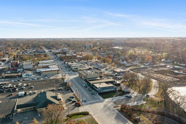 76 Mcleod Avenue NE, Hutchinson, MN 55350