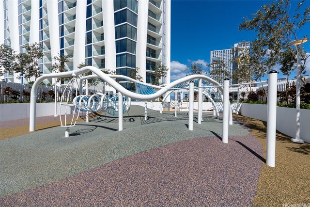 1000 Auahi Street 2802, Honolulu, HI 96814