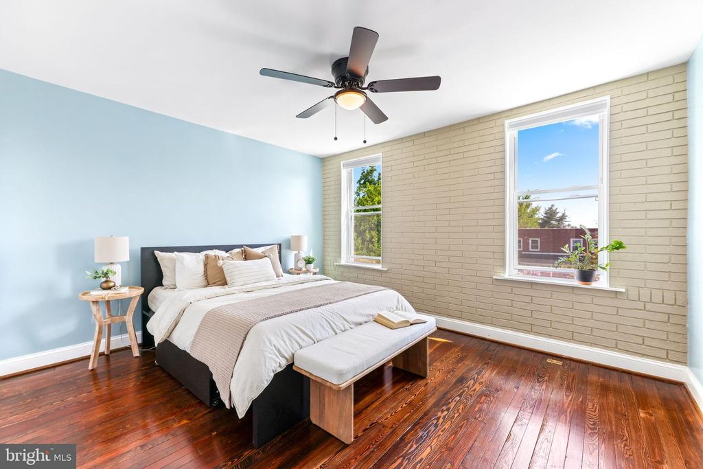 Image 22 of property listing at 606 W 36TH ST, Baltimore, MD 21211
