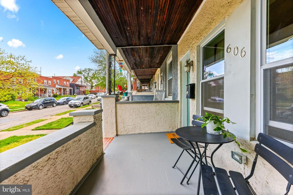 Image 3 of property listing at 606 W 36TH ST, Baltimore, MD 21211