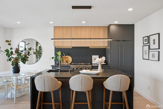 3890 Market Street 3, San Francisco, CA 94131