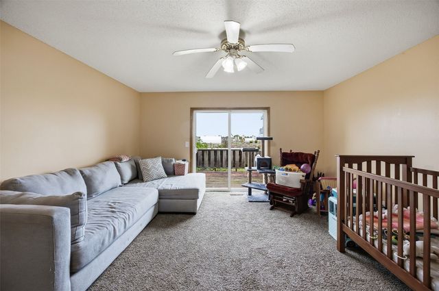 3800 Deer Valley Drive B, Marion, IA 52302