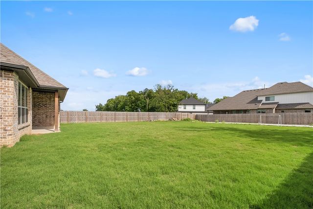 793 Verona Avenue, Tontitown, AR 72762