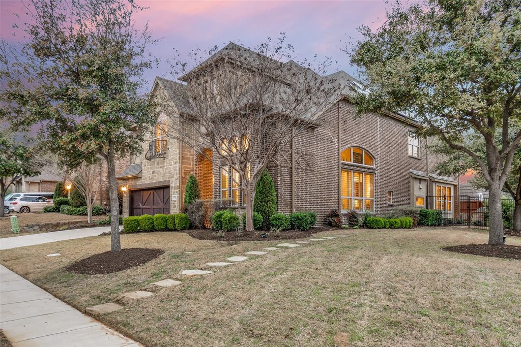 123 Alto Vista Drive, Irving, TX 75062