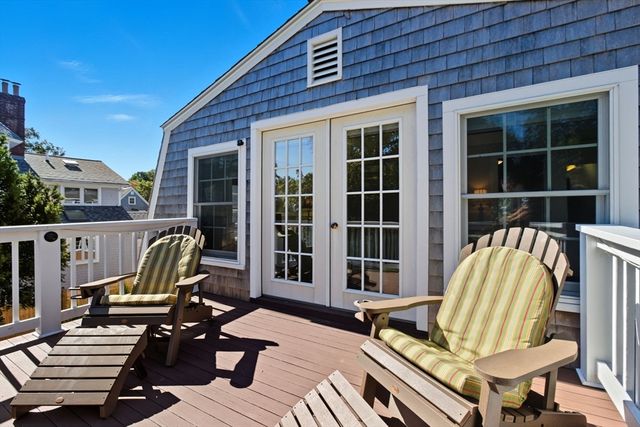 11 Friendship Lane, Duxbury, MA 02332