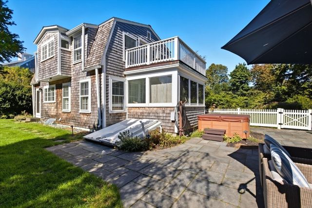 11 Friendship Lane, Duxbury, MA 02332