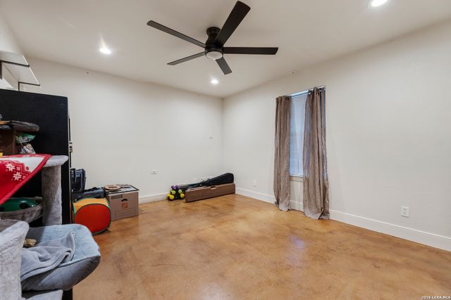 103 E High Bluff Circle, Boerne, TX 78006