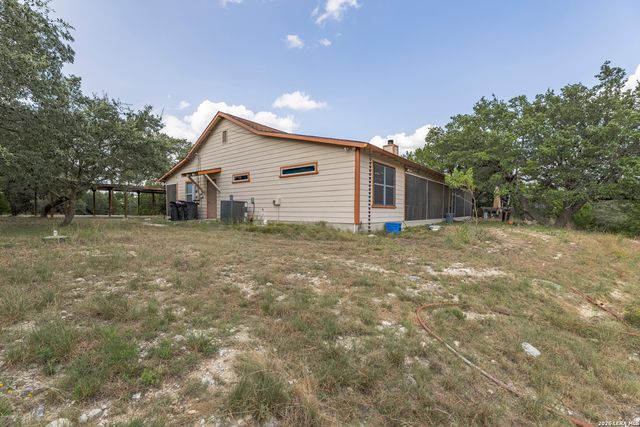 103 E High Bluff Circle, Boerne, TX 78006