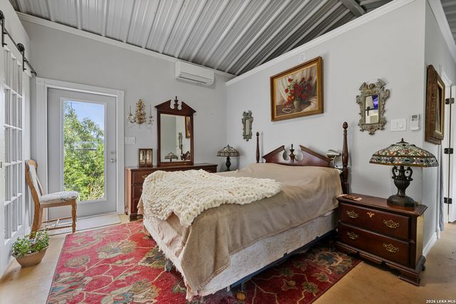 103 E High Bluff Circle, Boerne, TX 78006