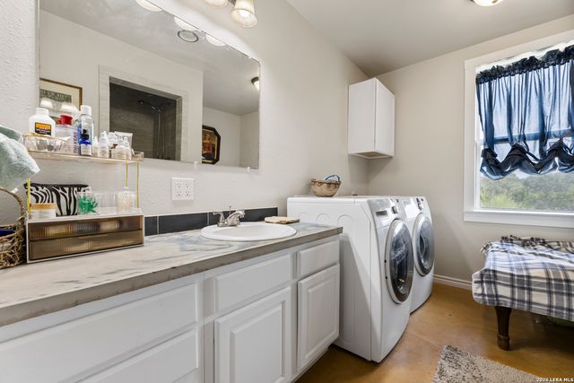 103 E High Bluff Circle, Boerne, TX 78006