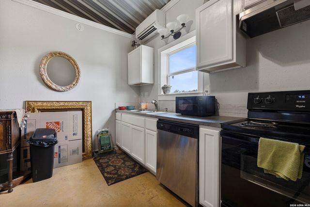 103 E High Bluff Circle, Boerne, TX 78006