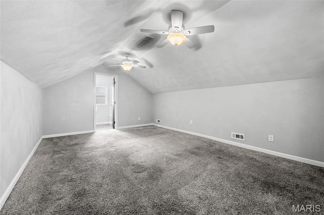 827 Longfellow Avenue, Wood River, IL 62095