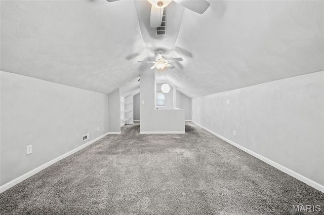 827 Longfellow Avenue, Wood River, IL 62095