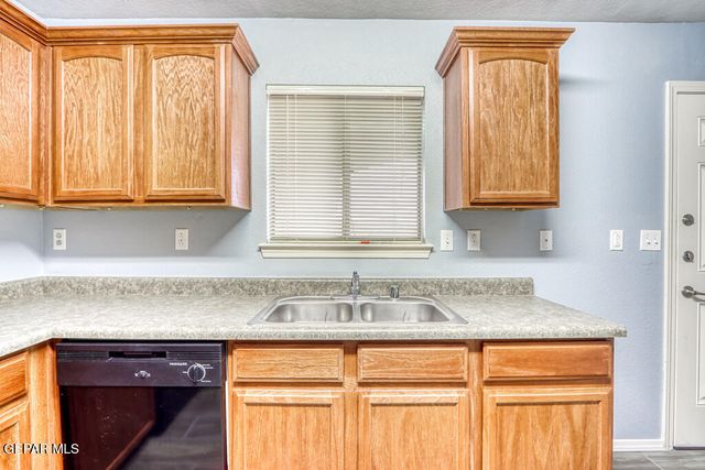 14310 GIL REYES Drive C, El Paso, TX 79938