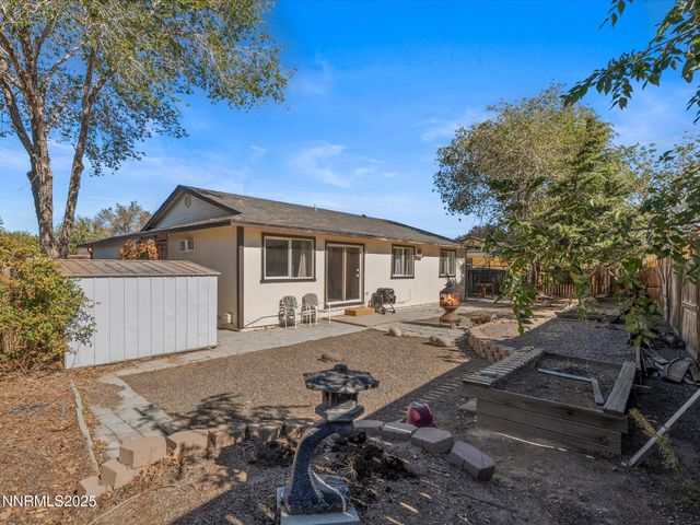 397 Nader Way, Fernley, NV 89408