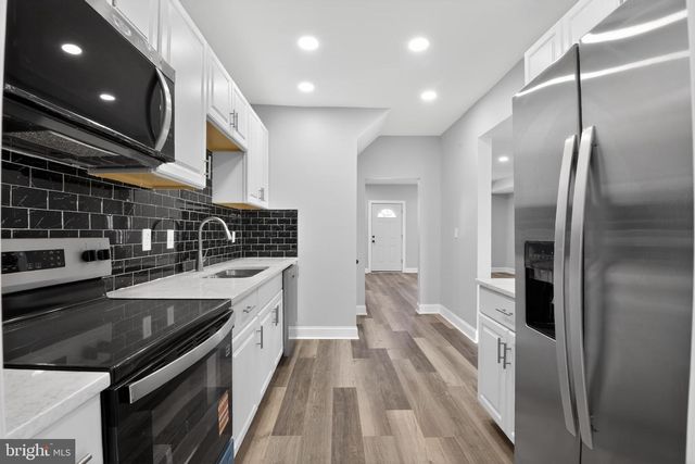 2420 N MADISON ST, Wilmington, DE 19802