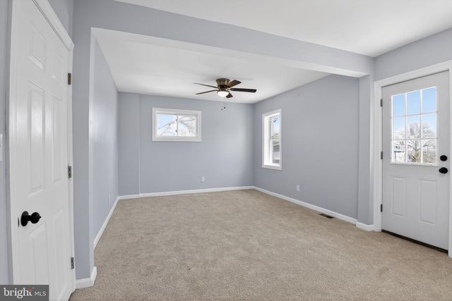 2420 N MADISON ST, Wilmington, DE 19802