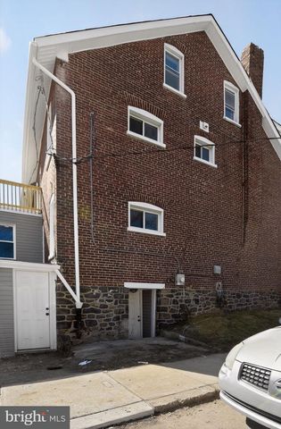 2420 N MADISON ST, Wilmington, DE 19802