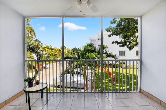 2010 S Federal Highway 202, Boynton Beach, FL 33435