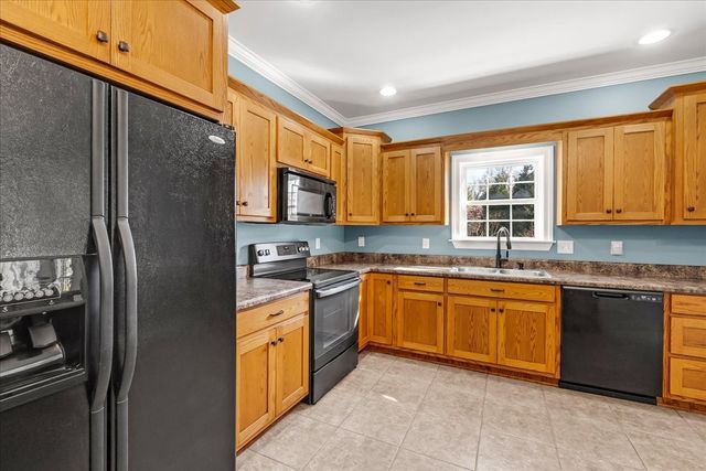 191 Mason Pl, Decherd, TN 37324