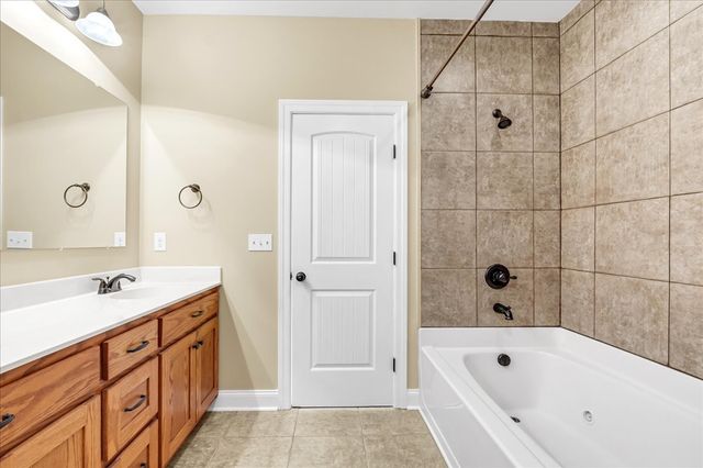 191 Mason Pl, Decherd, TN 37324