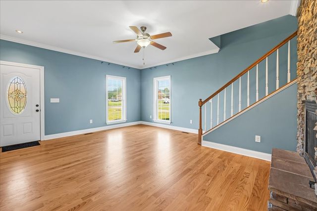 191 Mason Pl, Decherd, TN 37324