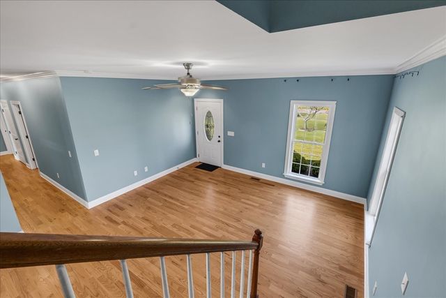 191 Mason Pl, Decherd, TN 37324