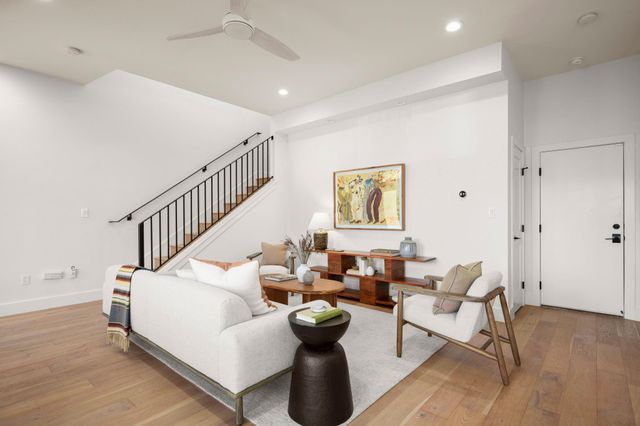 2205 Thornton RD A, Austin, TX 78704