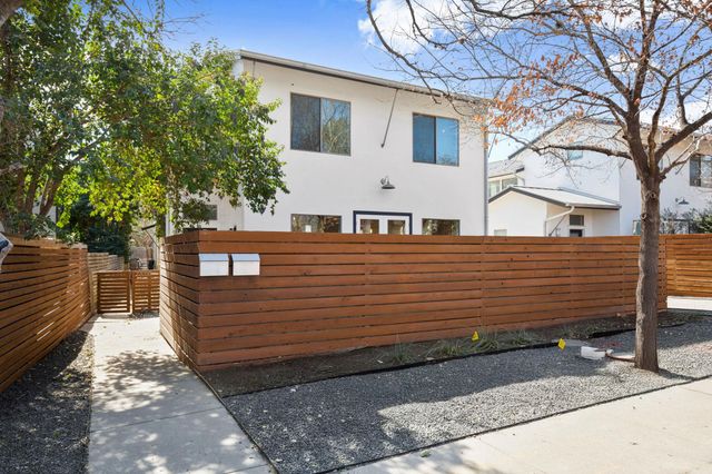 2205 Thornton RD A, Austin, TX 78704