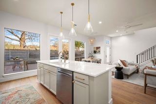 2205 Thornton RD A, Austin, TX 78704