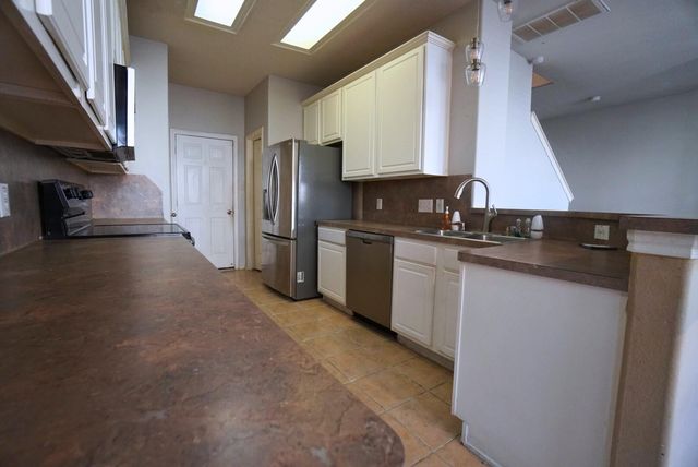 12411 Oriole Lake Way, Houston, TX 77089