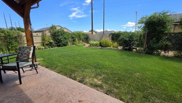 2224 Crestwood Ln, Pueblo, CO 81008