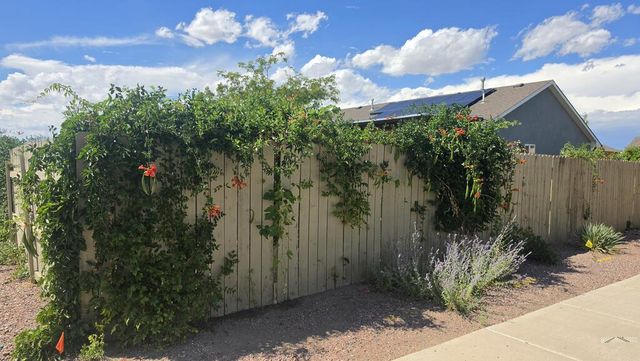 2224 Crestwood Ln, Pueblo, CO 81008